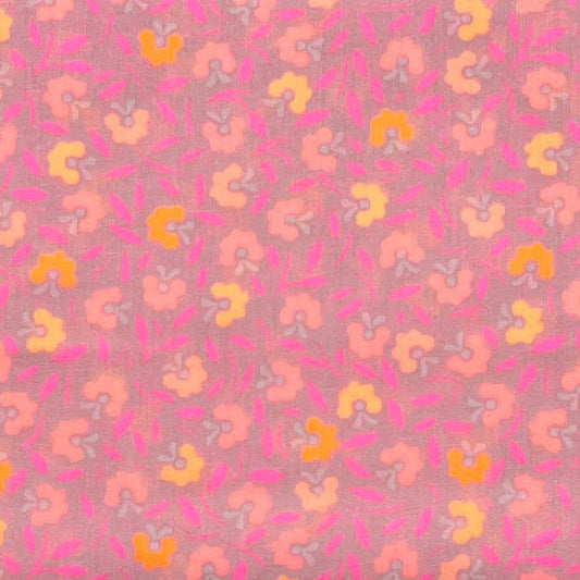Tessuto fantasia geometrica su sfondo rosa chiaro