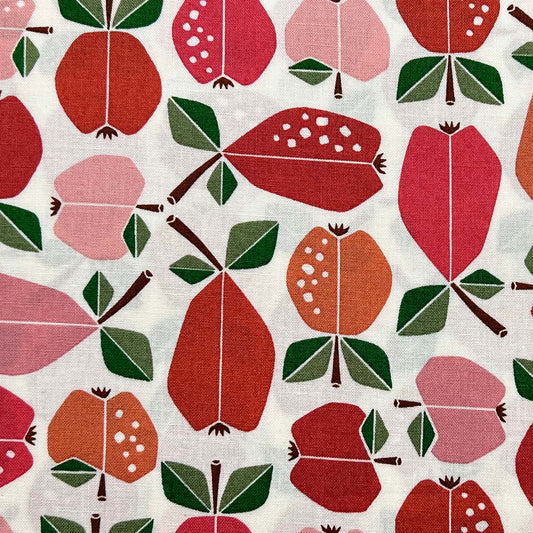 Tessuto a fantasia geometrica con frutta